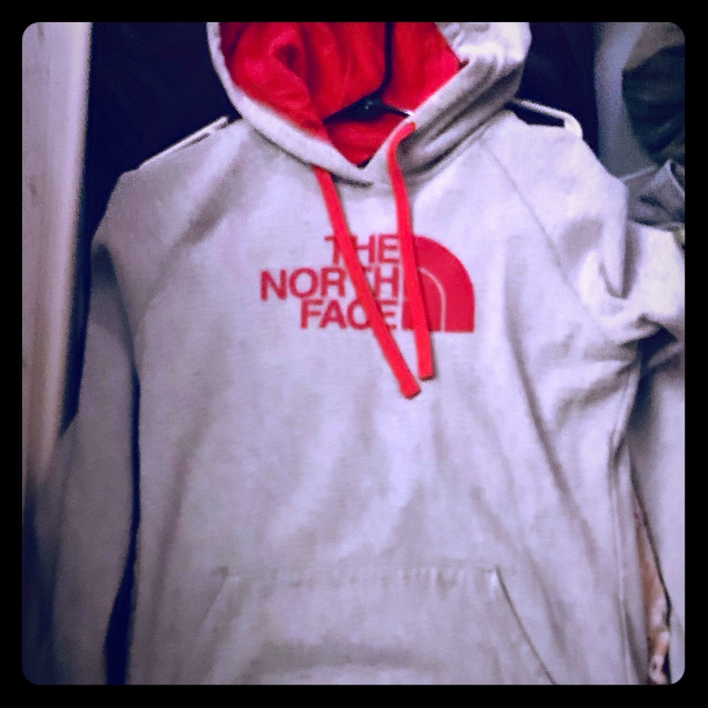 North face hoodie women’s